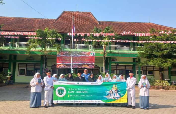 MAN 1 Kebumen Raih Penghargaan Sekolah Aktif Literasi Nasional